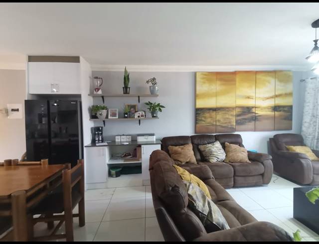 3 BEDROOM TOWNHOUSE FOR SALE IN KIBLER PARK